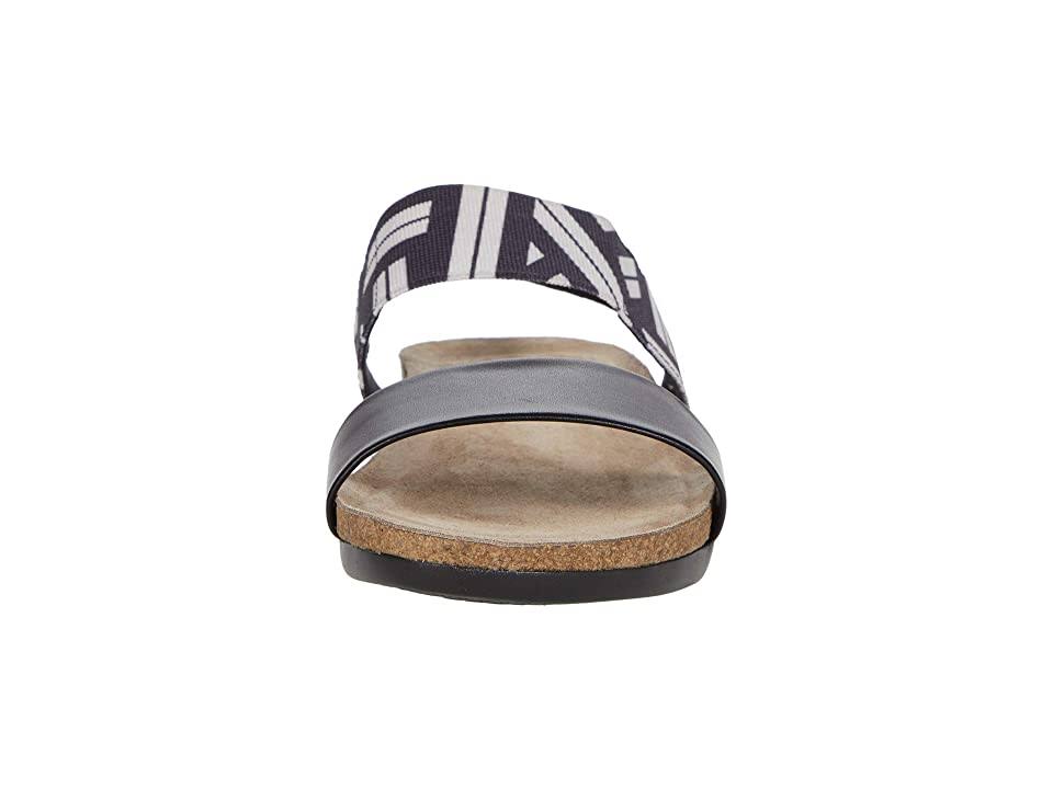Black/White Shoes L884493