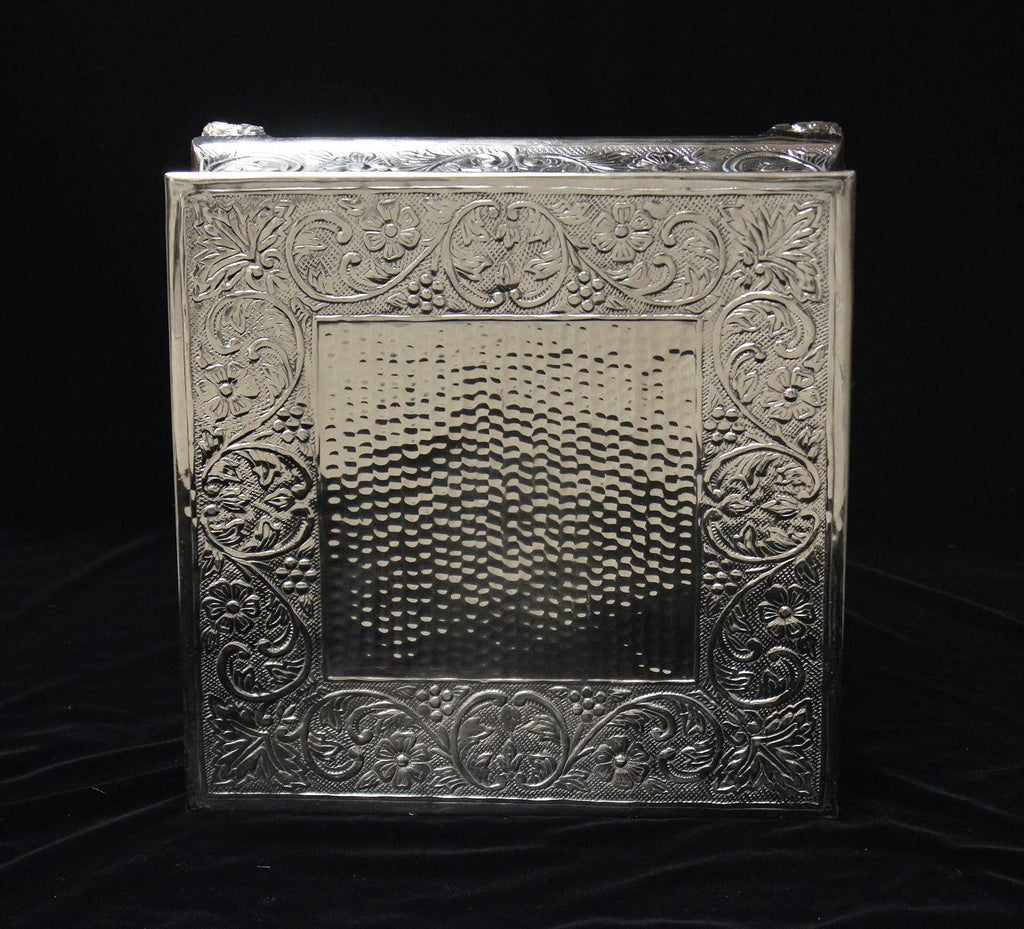 Silver 20-Inch Square Cake Stand Q298161