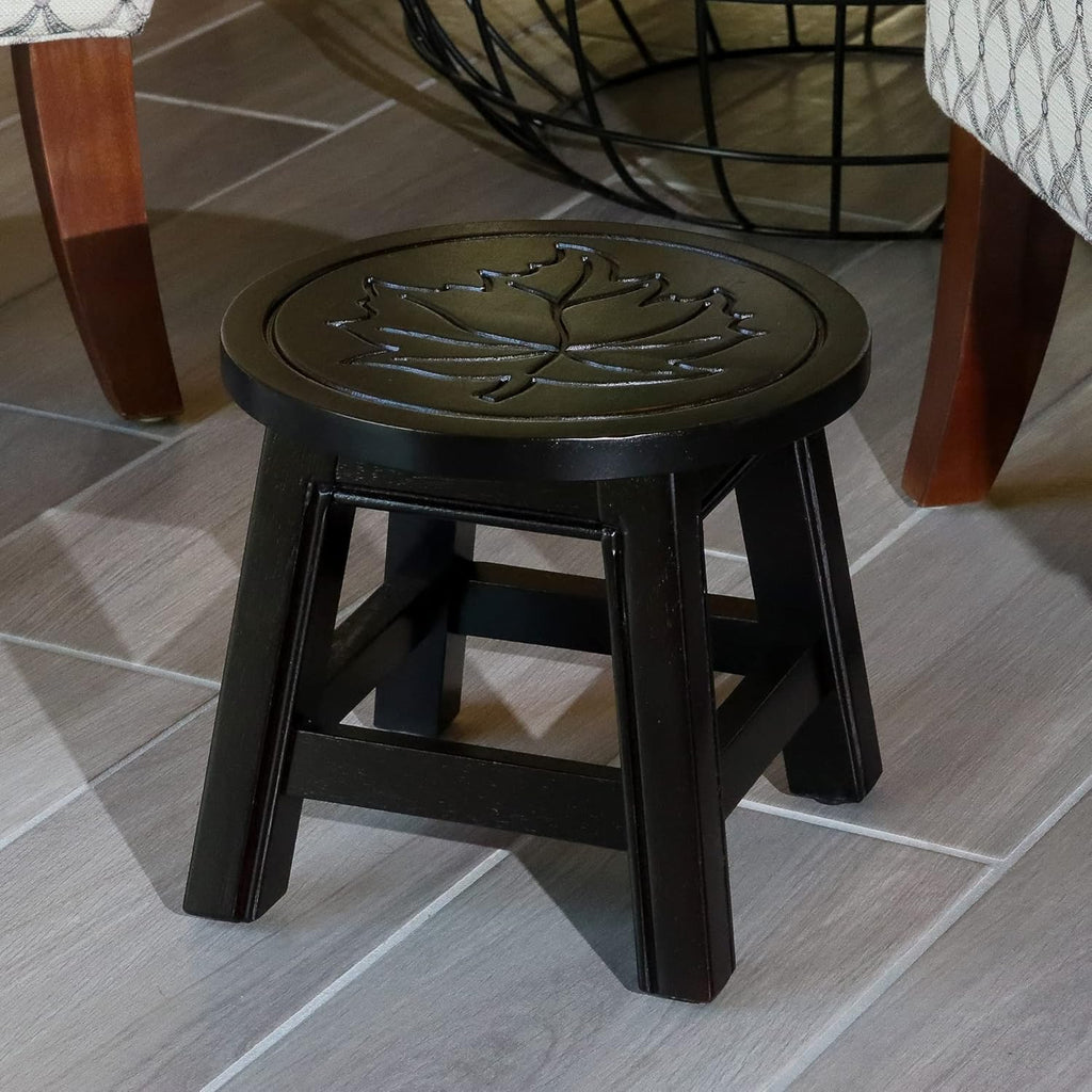 Antique White Carved Wooden Step Stool W208579