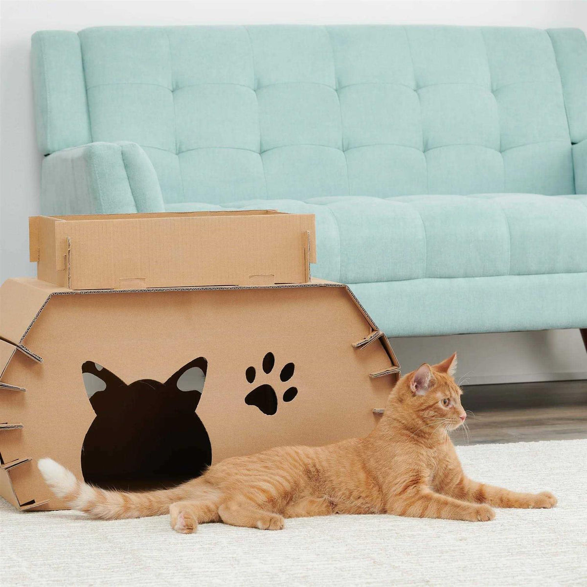 Cat Camper and Scratcher L7186