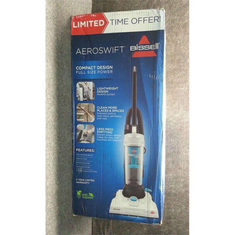 White Upright Vacuum M40002